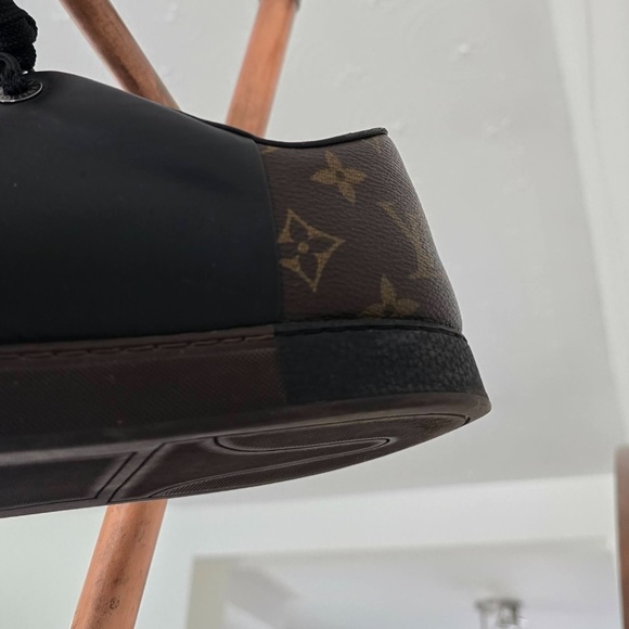 Louis Vuitton - Line-Up Sneaker (Size 12) - w/original box and paperwork - Picture 7 of 15